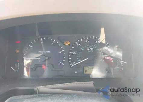 2000 Land Rover Discovery Series Ii Cloth/Series Ii Leather из США, поврежденный, VIN SALTY1542YA252600